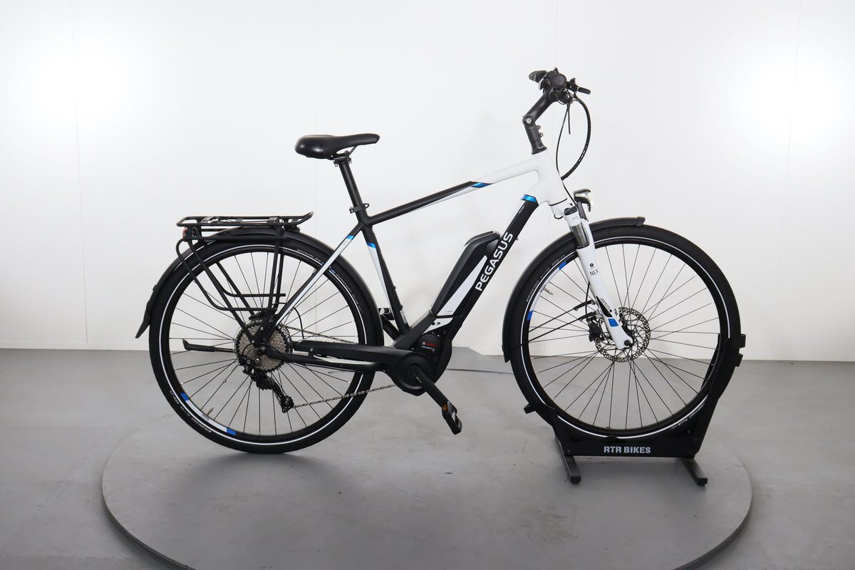 Pegasus Premio E10 Sport