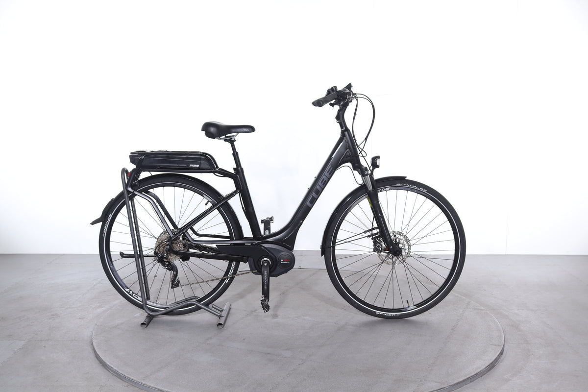 Cube Touring Hybrid Pro E-Bike gebraucht
