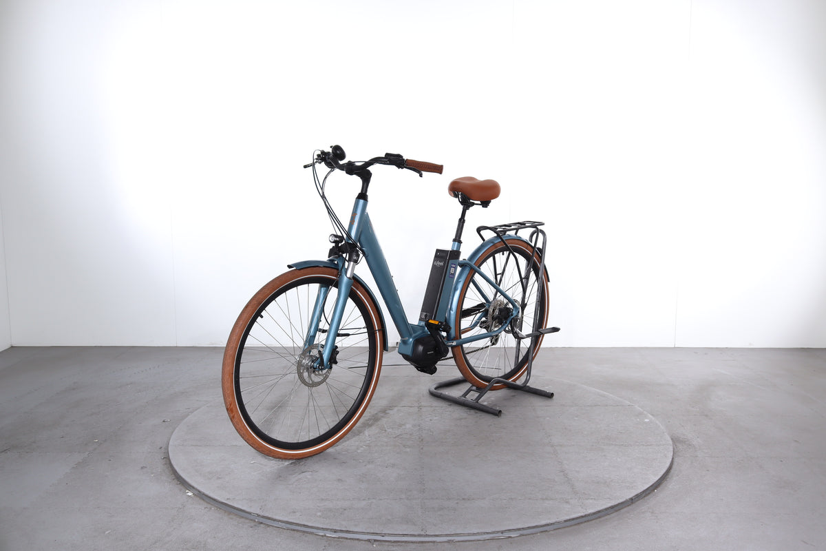 O2feel iVog City Up Refurbished E-Bike Upway