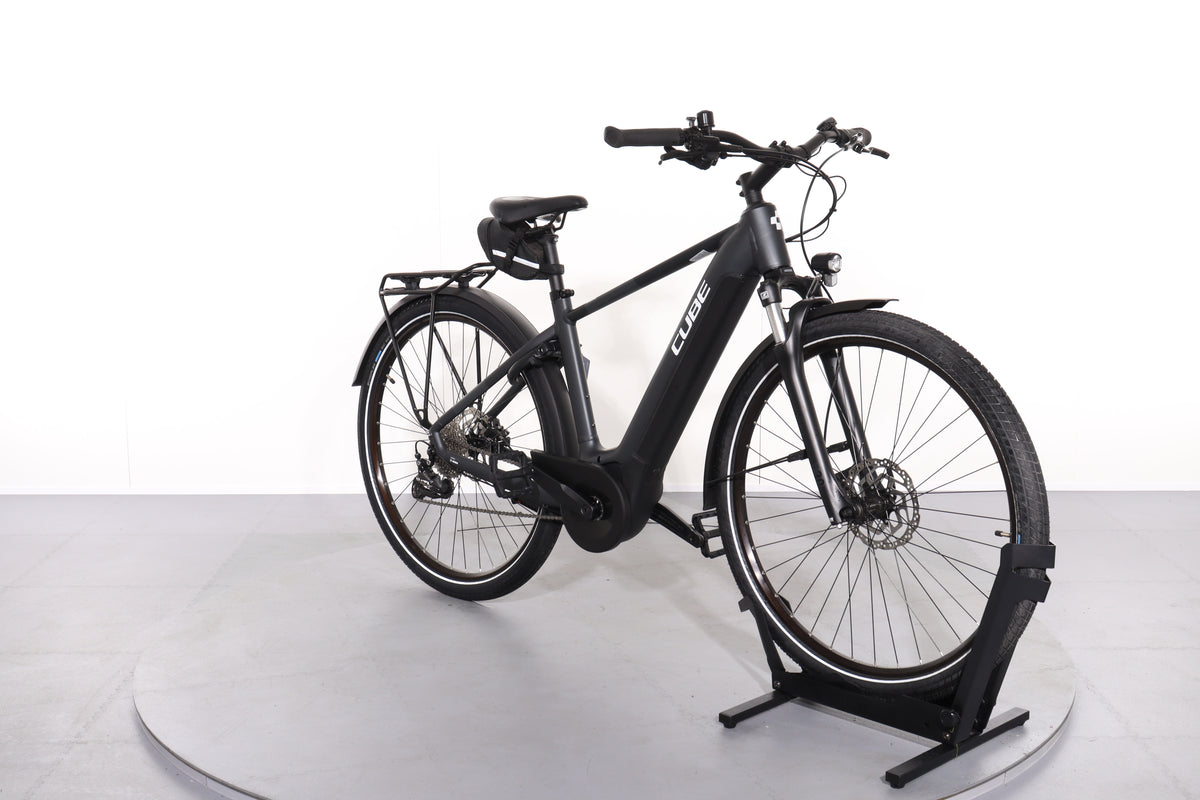 cube e bike damen touring hybrid pro 625 Cube Touring Hybrid One 625 Refurbished E-Bike