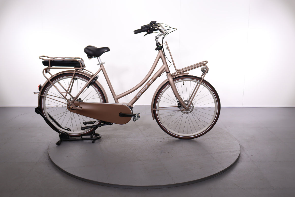 Cortina E-U4 Transport Family Refurbished E-Bike