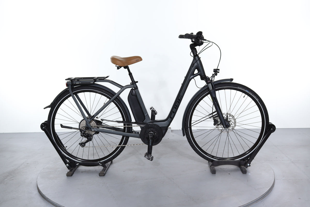 cube town sport hybrid exc