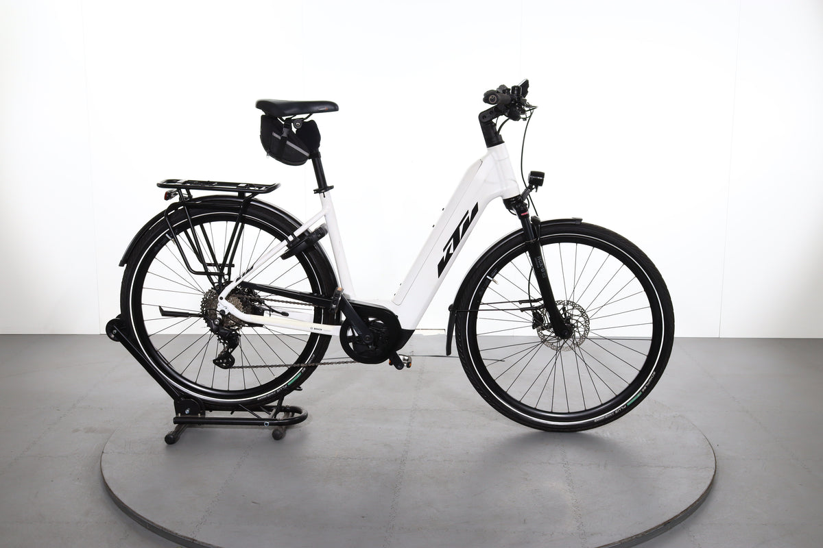 KTM Cento 10 Plus