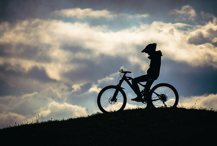 Fahrtechnik für Frauen: Trail-Basics fürs E-MTB