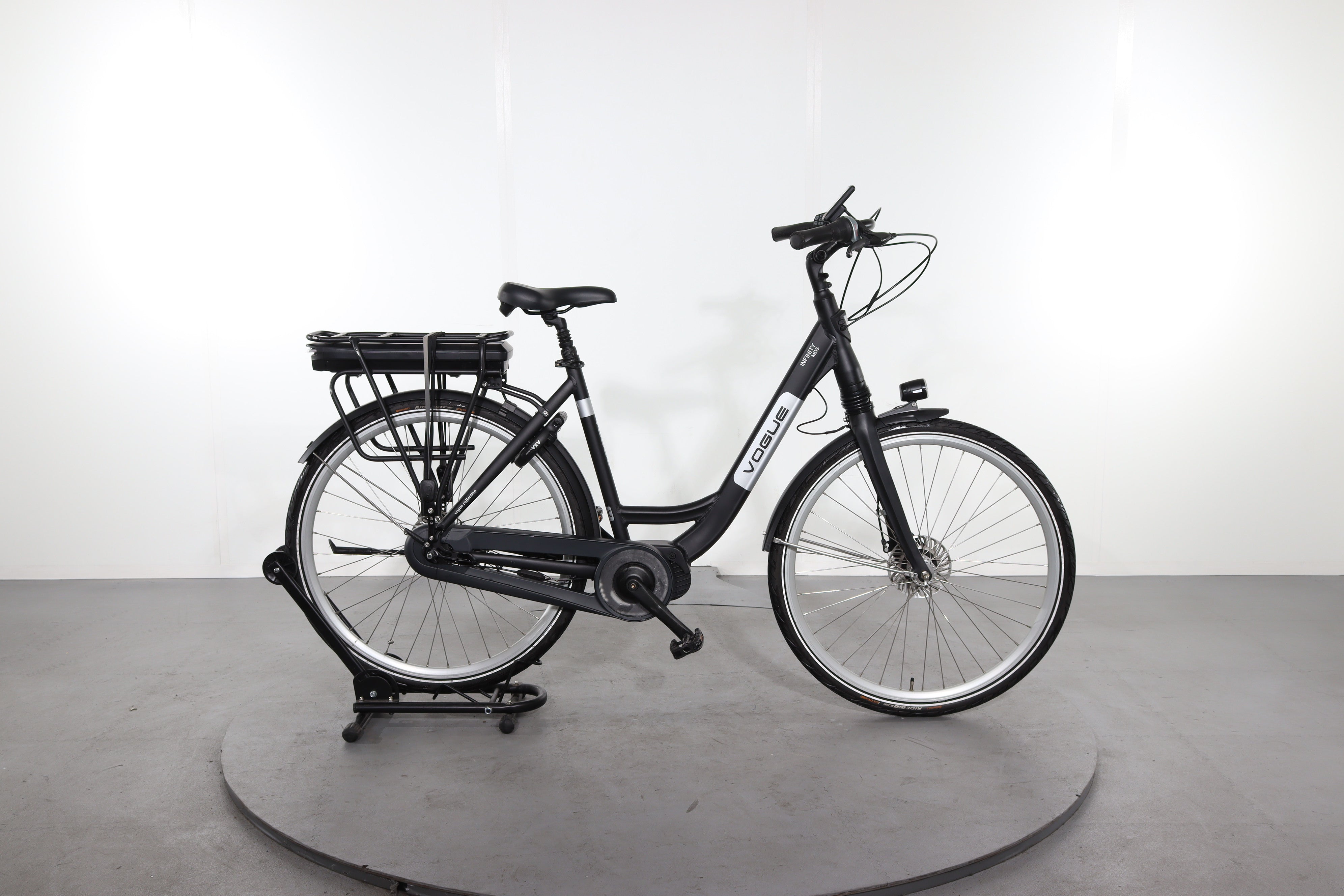 Vogue Infinity MDS Refurbished E-Bike