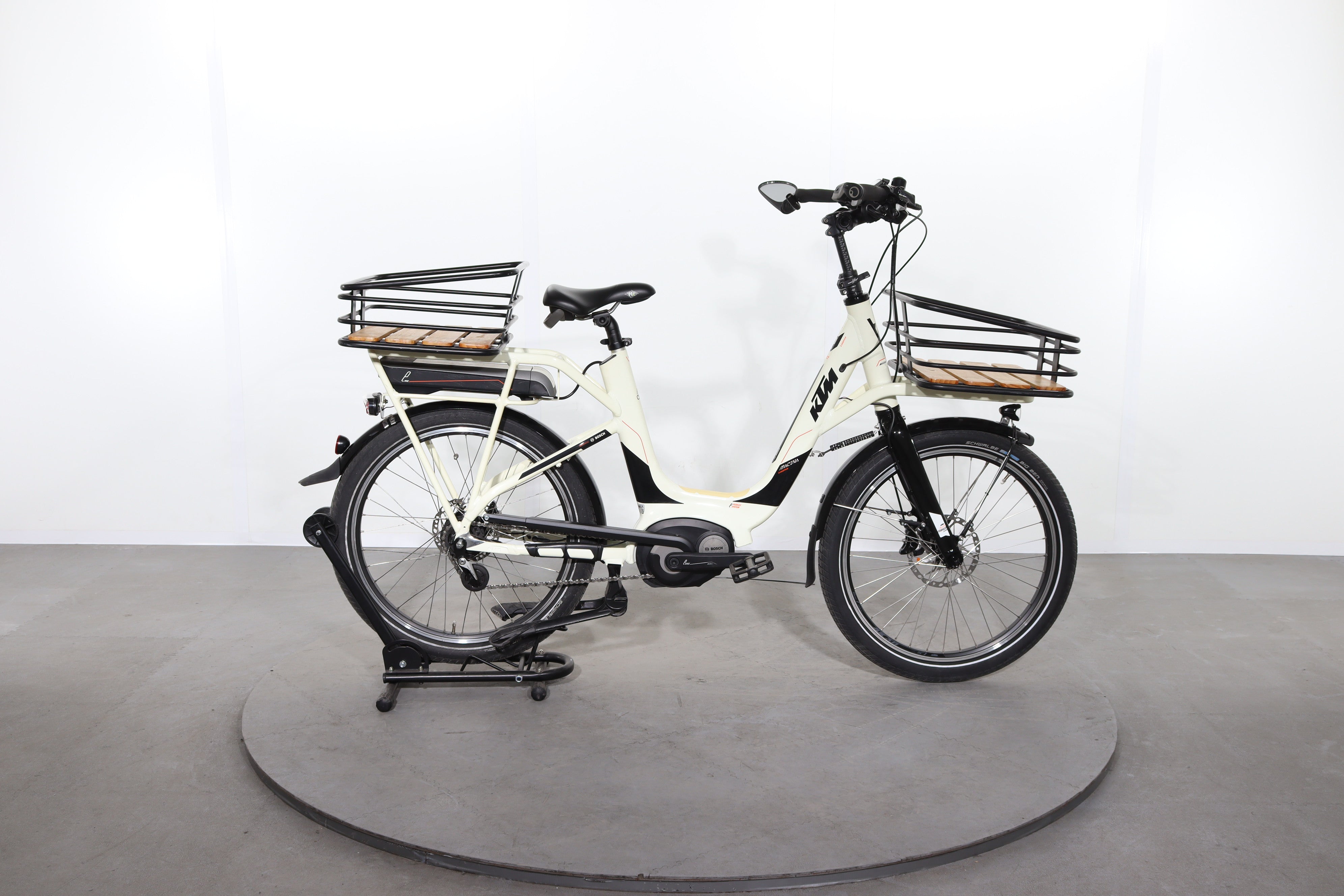 KTM Macina E-Shopper Refurbished E-Bike