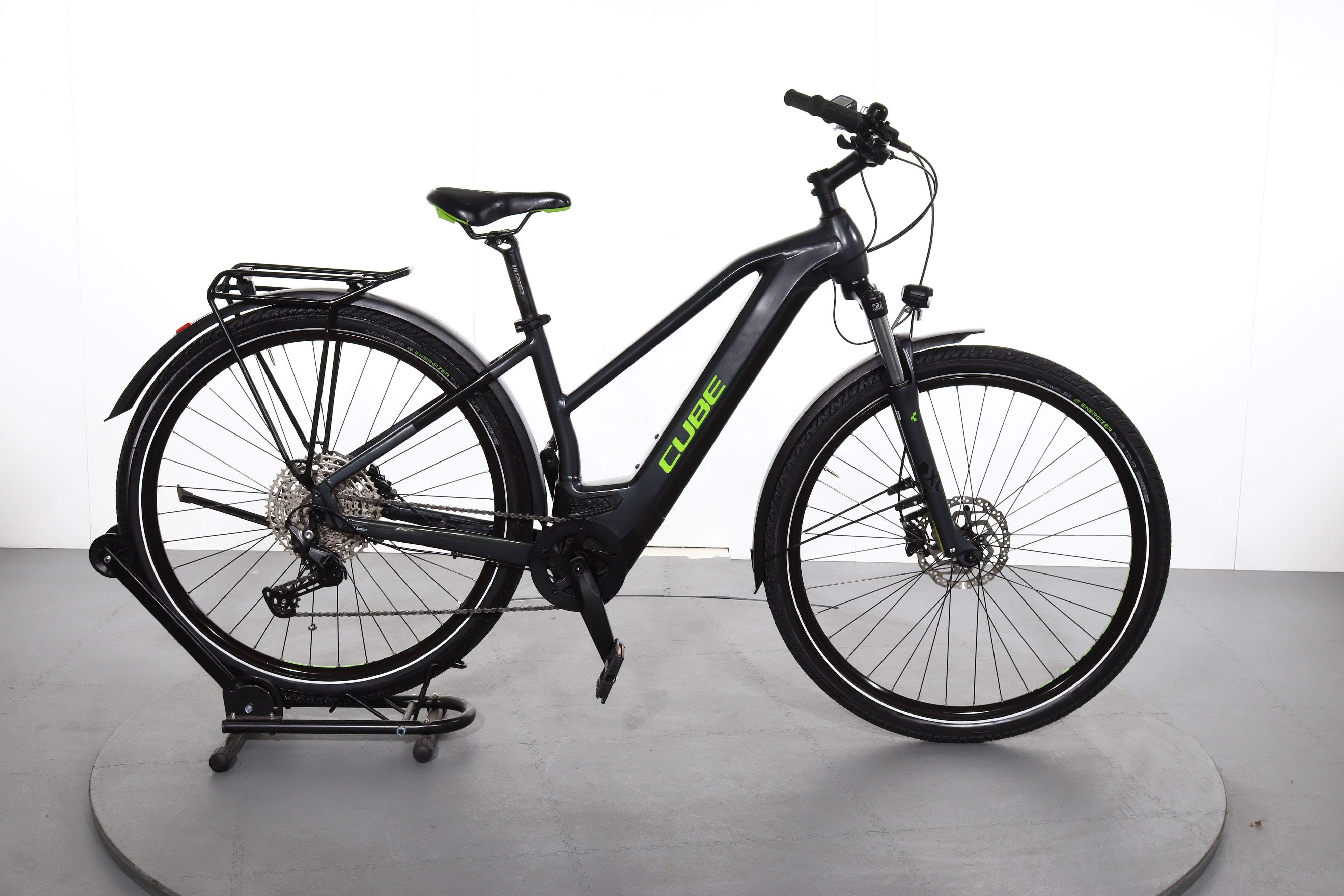 cube cross trekkingrad Cube Cross Hybrid Pro Allroad E-Bike gebraucht