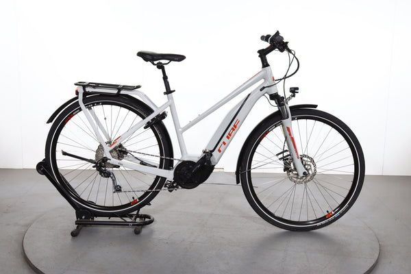 cube touring fahrrad damen Cube Touring Hybrid E-Bike gebraucht