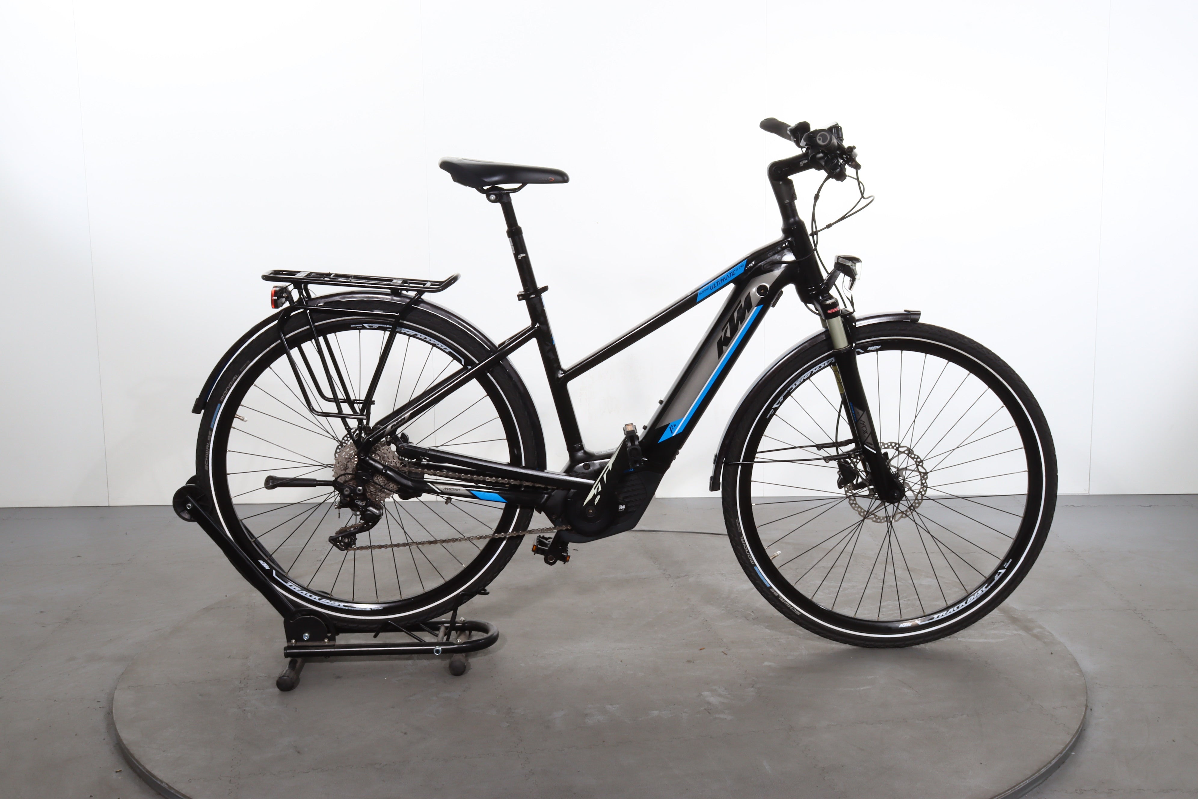 ktm macina ultimate pro e-trekking bike 28 KTM Macina Ultimate 2 CX5 E-Bike gebraucht