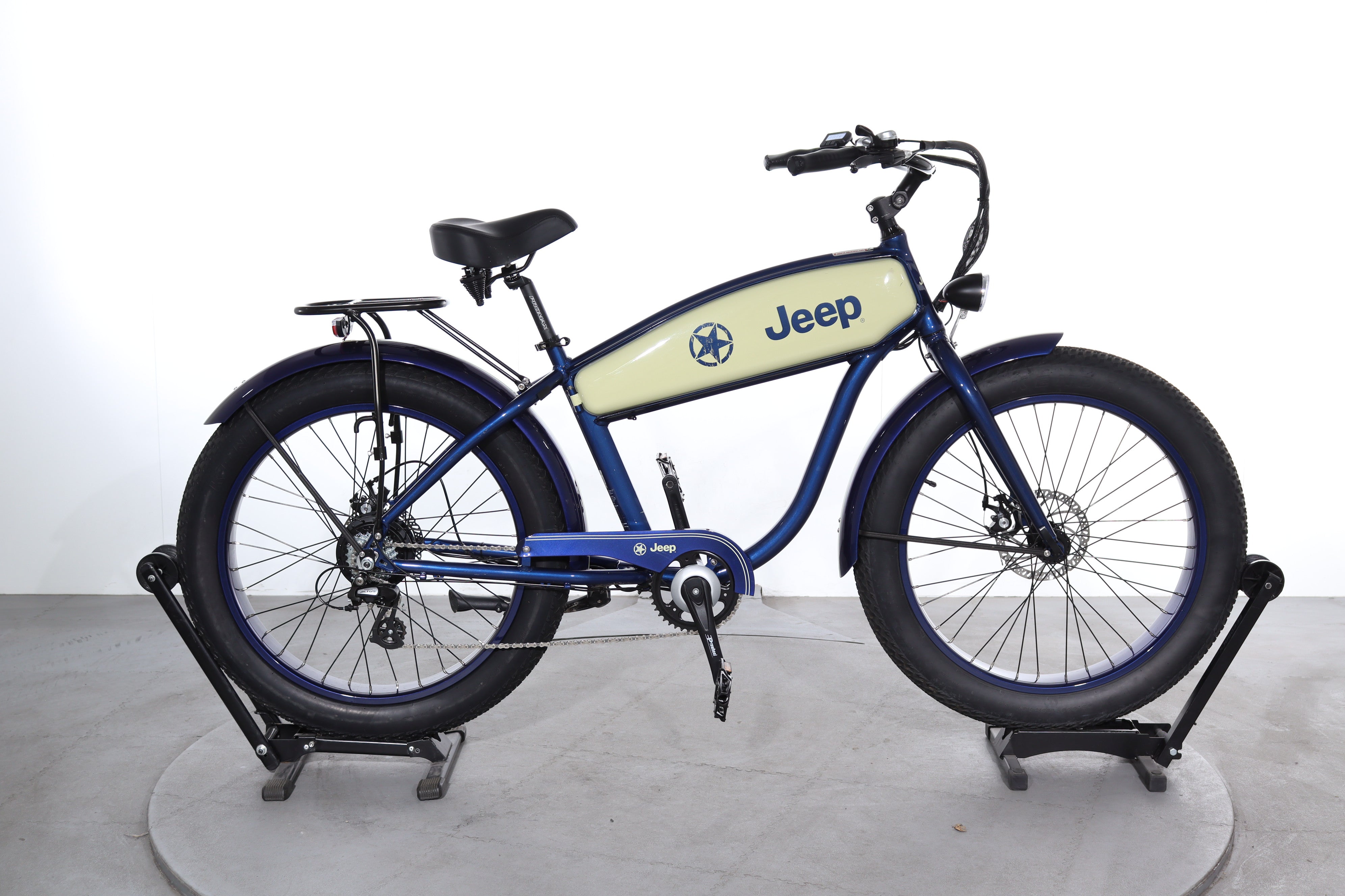 jeep e-bikes fahrrad-gepäckträgertasche Jeep E-Bikes CR 7005 E-Bike gebraucht