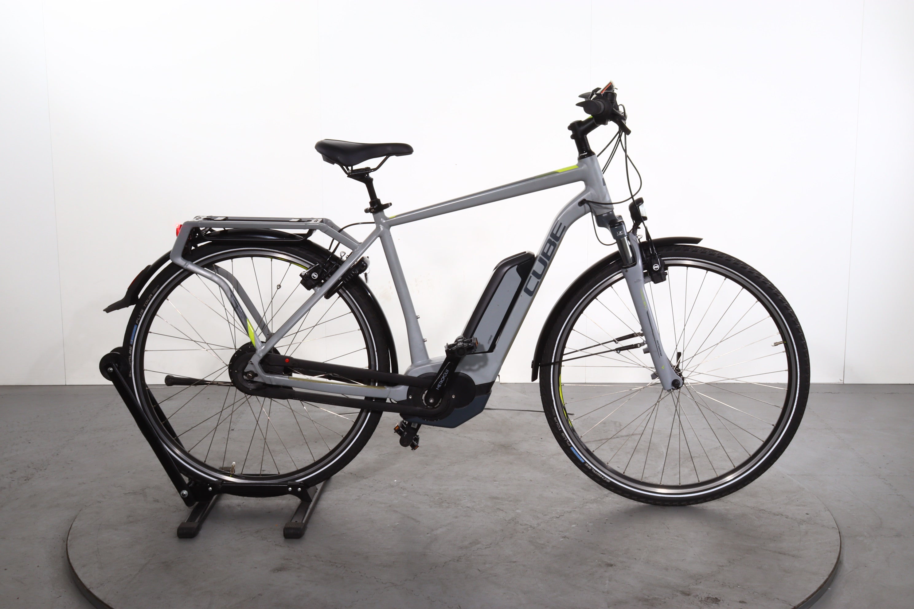 trekkingrad cube delhi Cube Delhi Hybrid Refurbished E-Bike