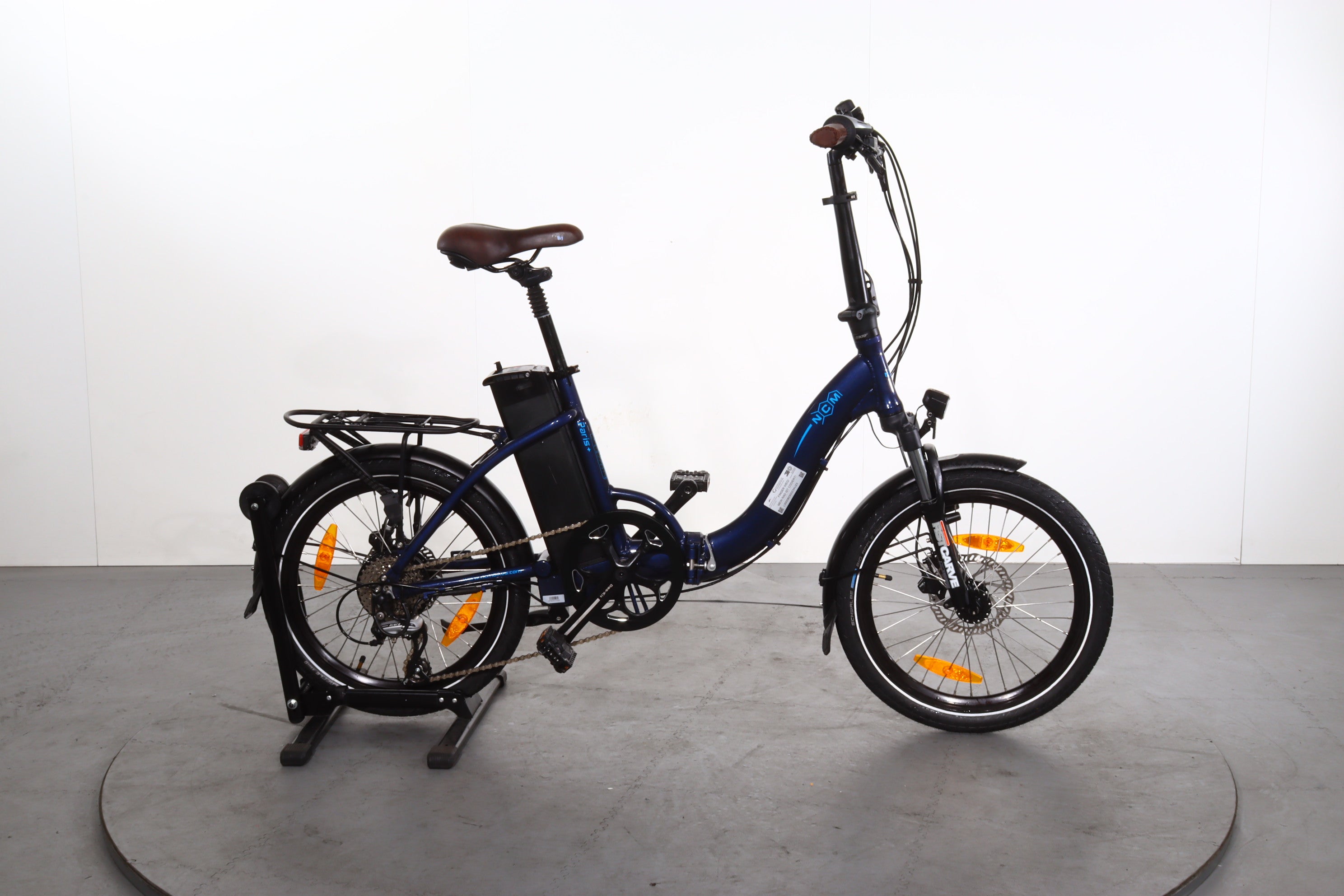 NCM Paris+ Refurbished E-Bike