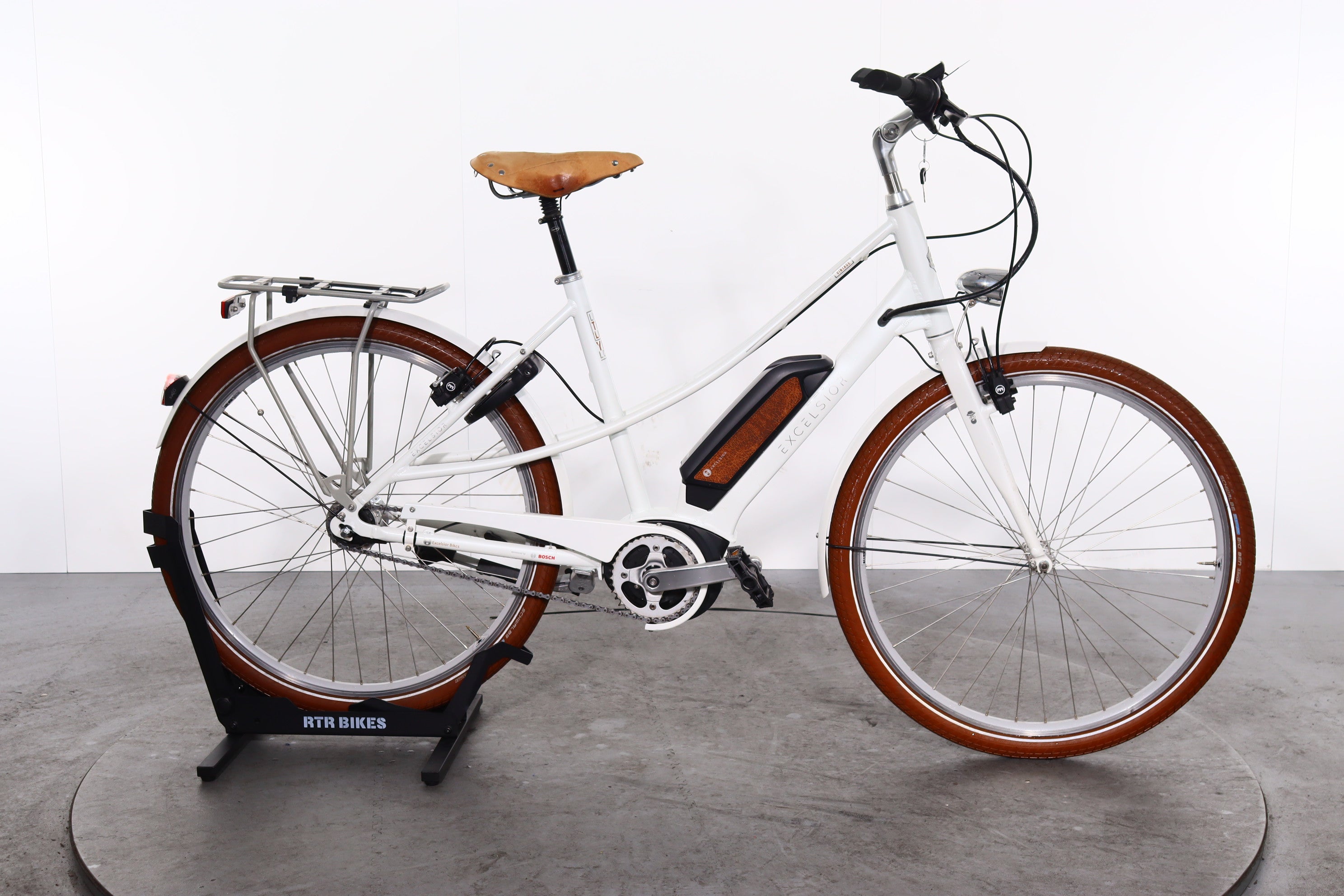 Excelsior Vintage E Deluxe Refurbished E-Bike
