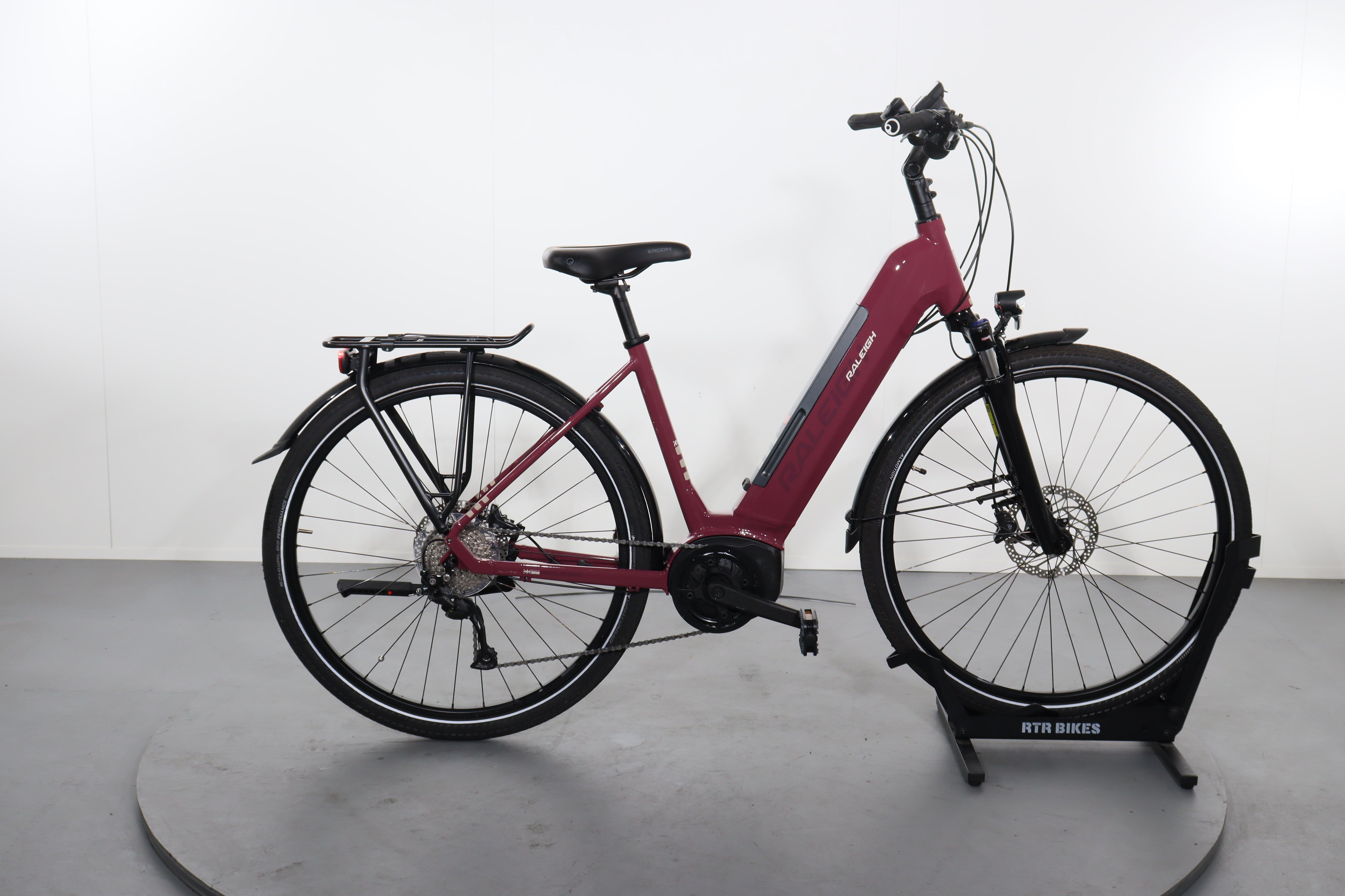 Raleigh Kent 9 Refurbished E-Bike
