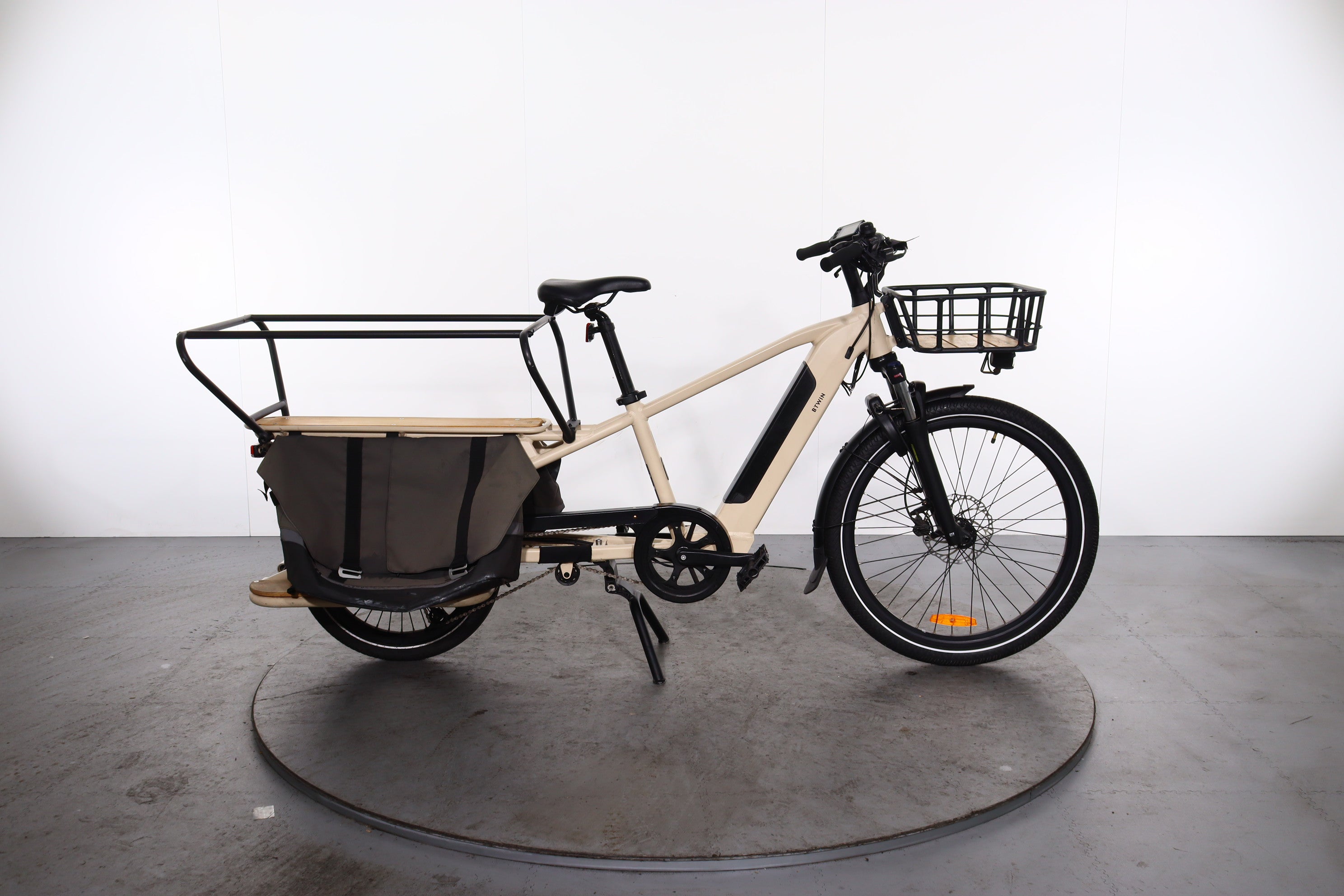 e-lastenfahrrad cargobike r500e longtail Btwin R500E Longtail V2 Refurbished E-Bike