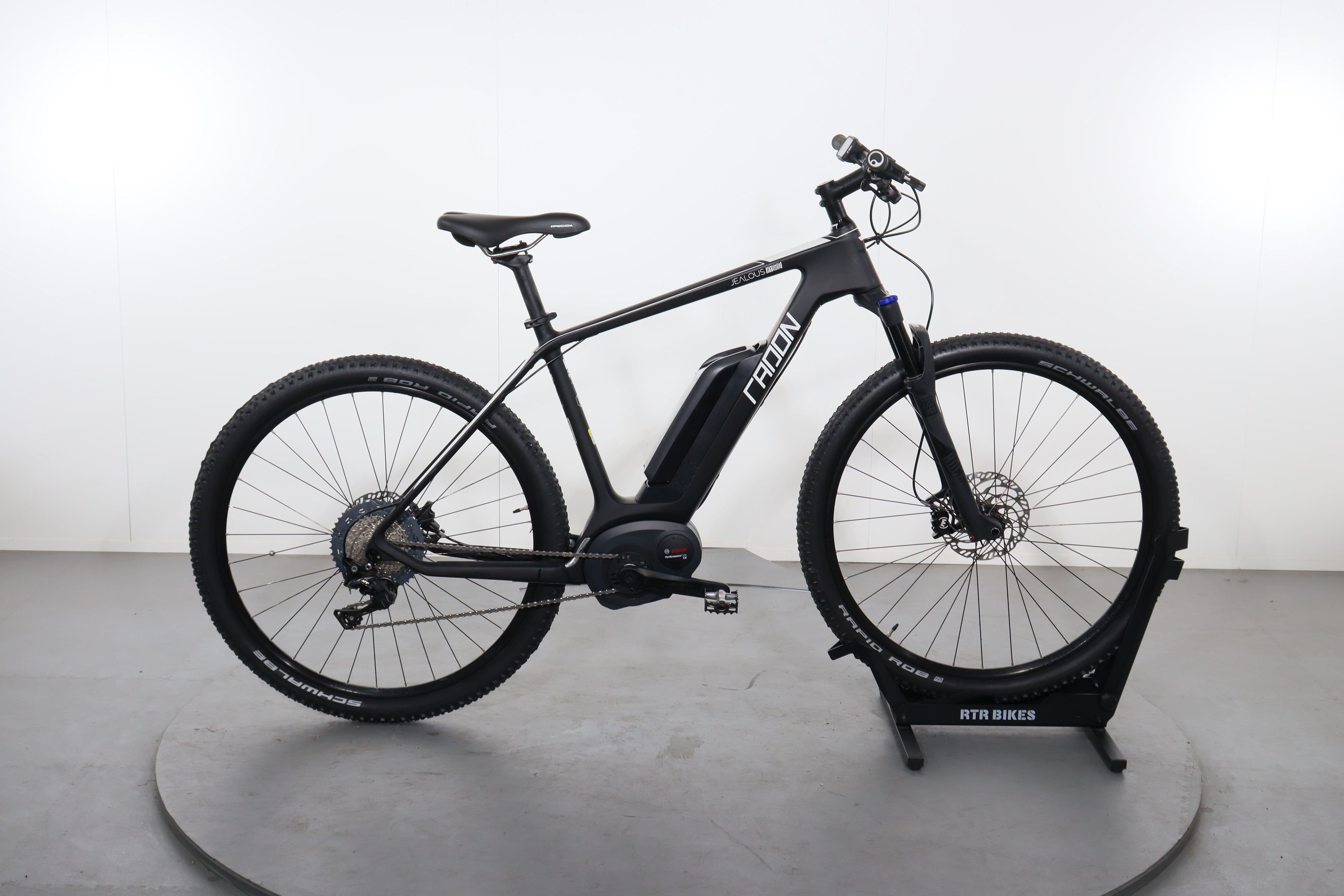 Radon Jealous Hybrid Carbon Refurbished E-Bike