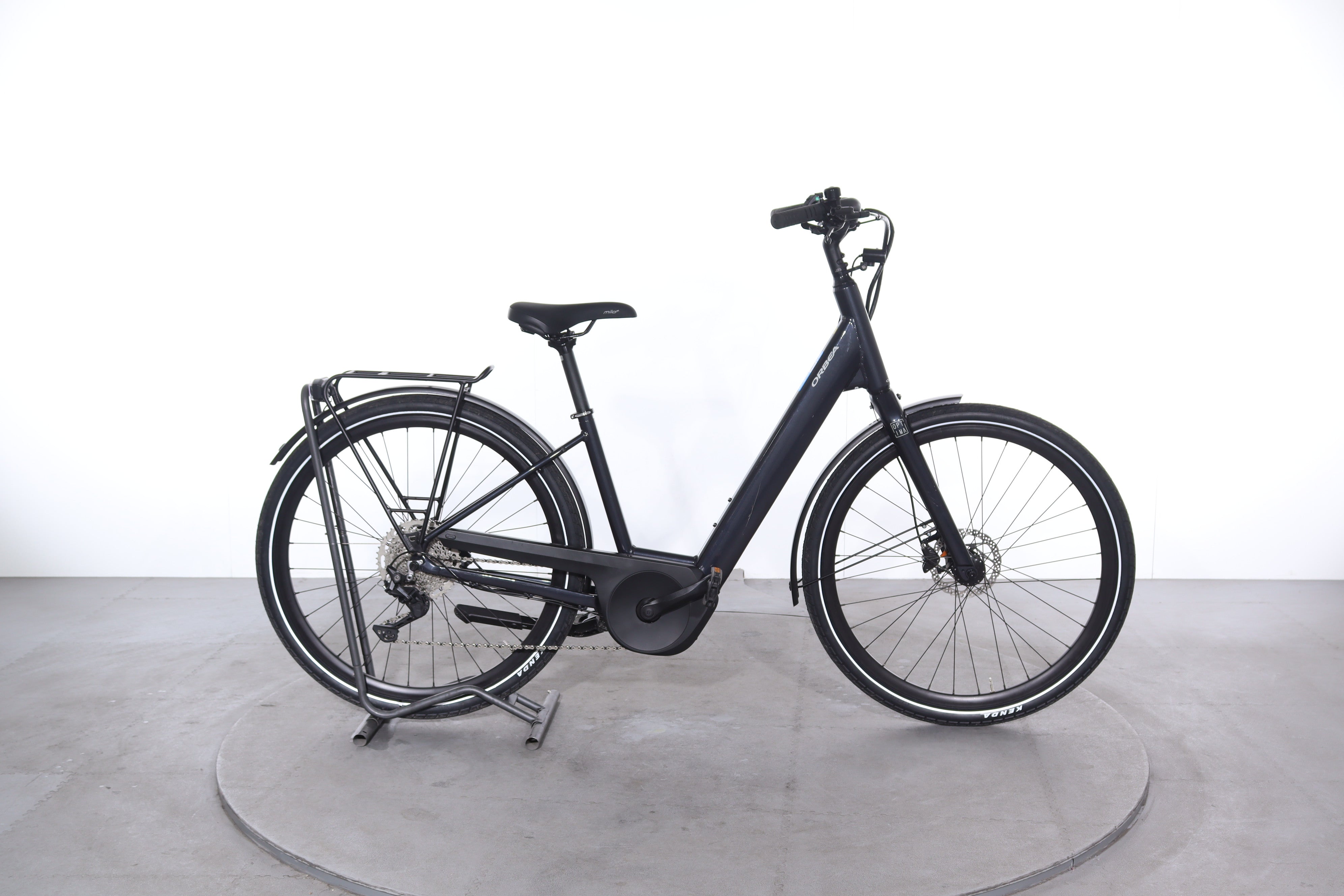 Orbea Optima E40 Refurbished E-Bike Upway