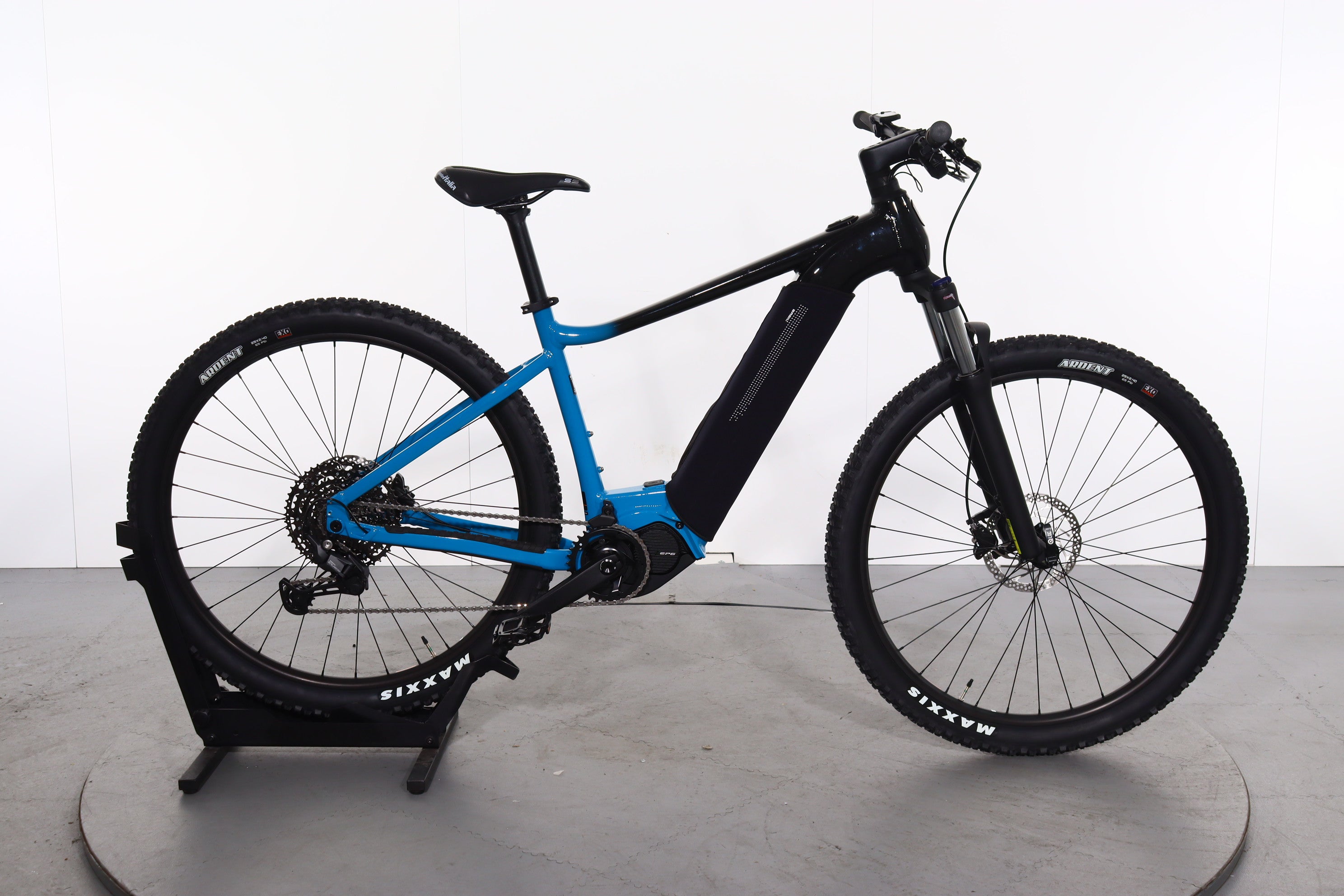 BESV TRX 1.5 LE