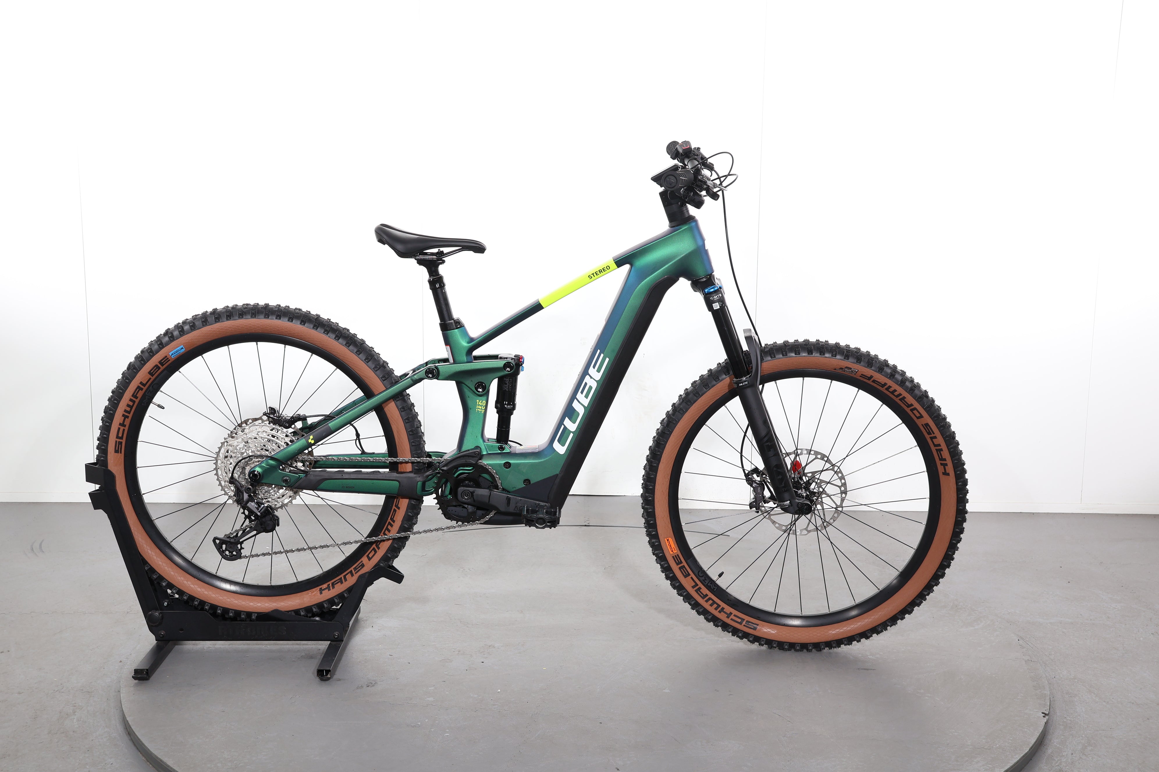 Cube Reaction Hybrid SLX 750