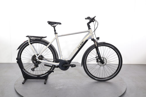 Cube Touring Hybrid Pro 500