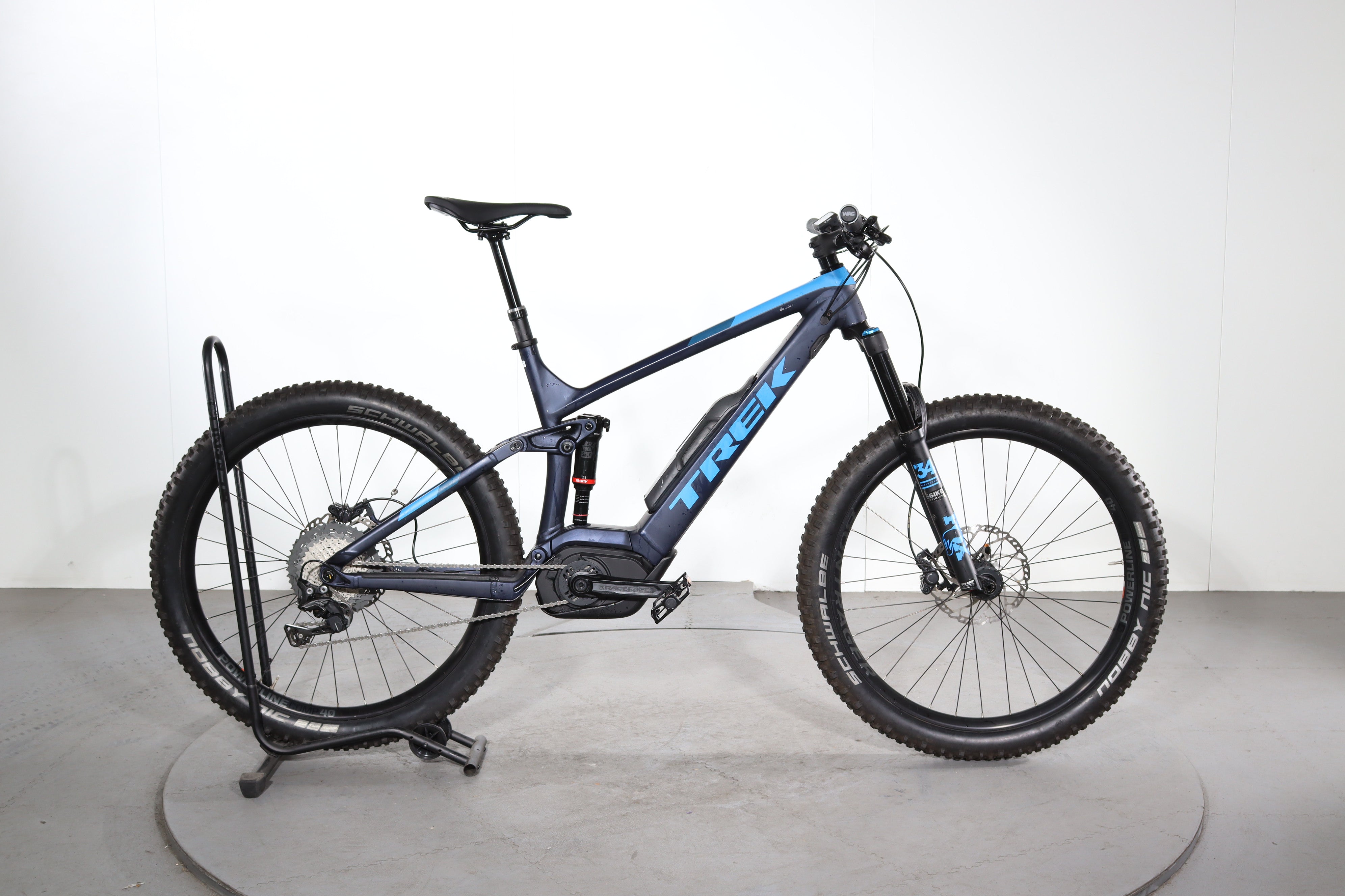 Trek Powerfly FS 8