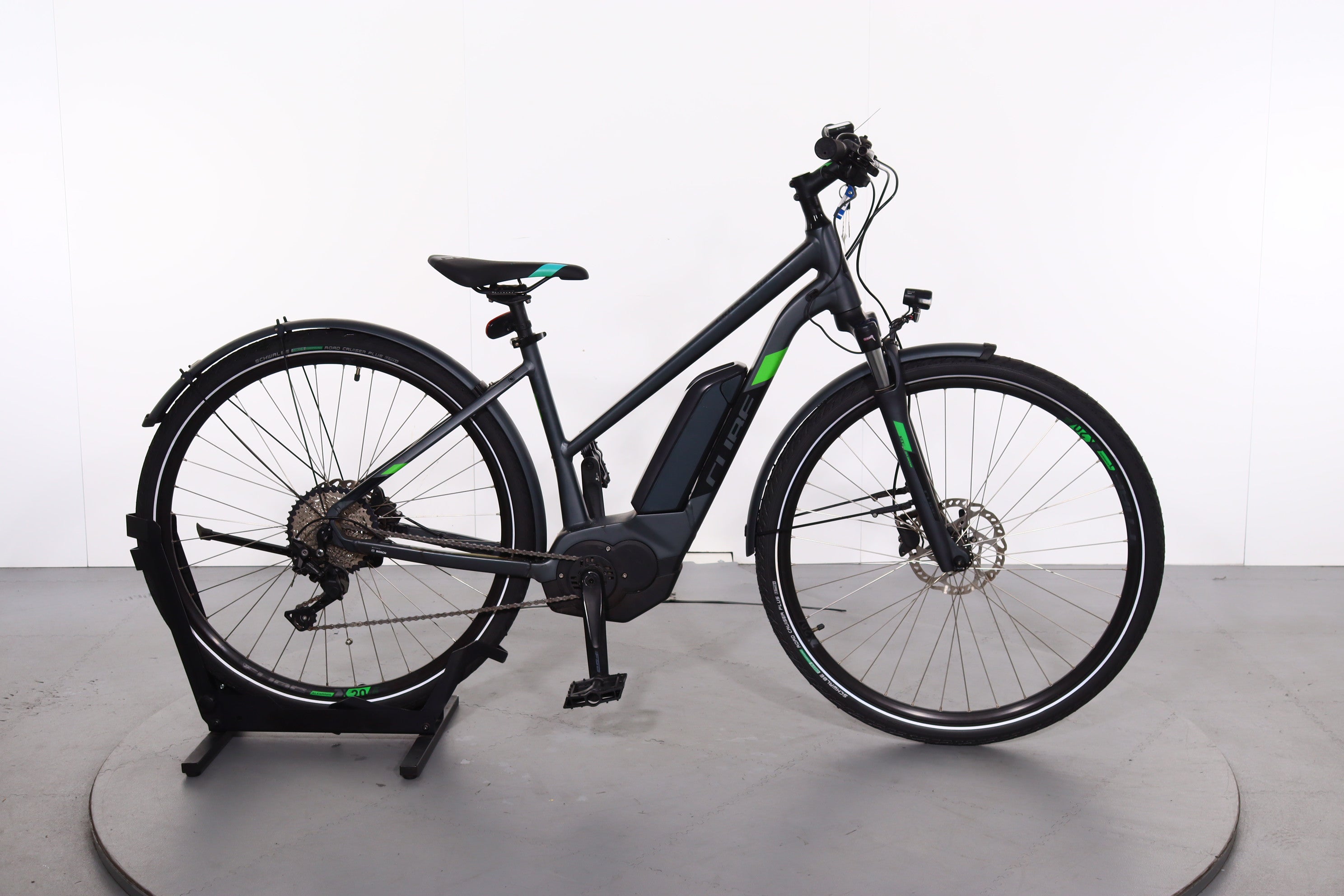 cube e bike cross Cube Cross Hybrid Pro Allroad Refurbished E-Bike