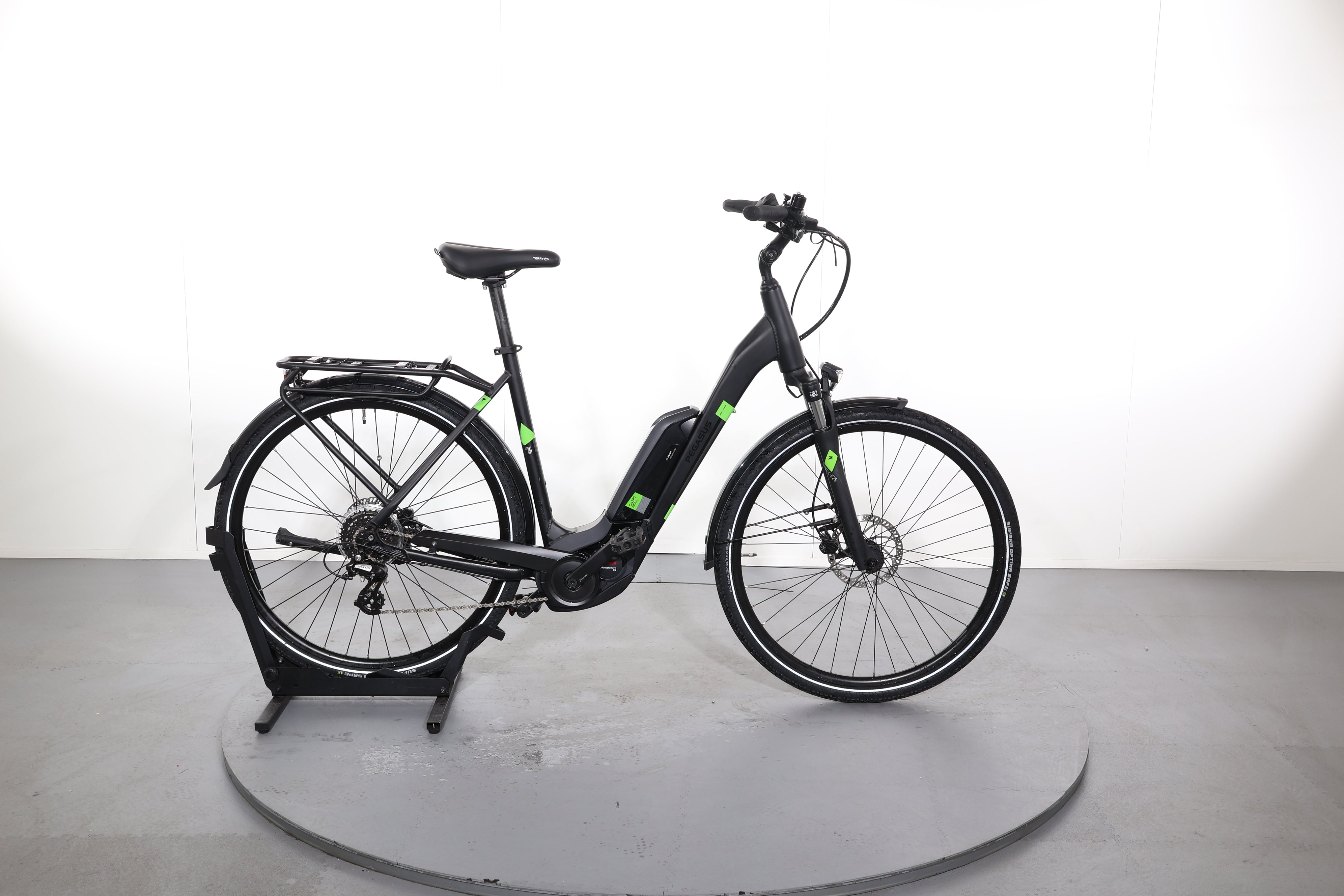 Pegasus Solero E8 Refurbished E-Bike