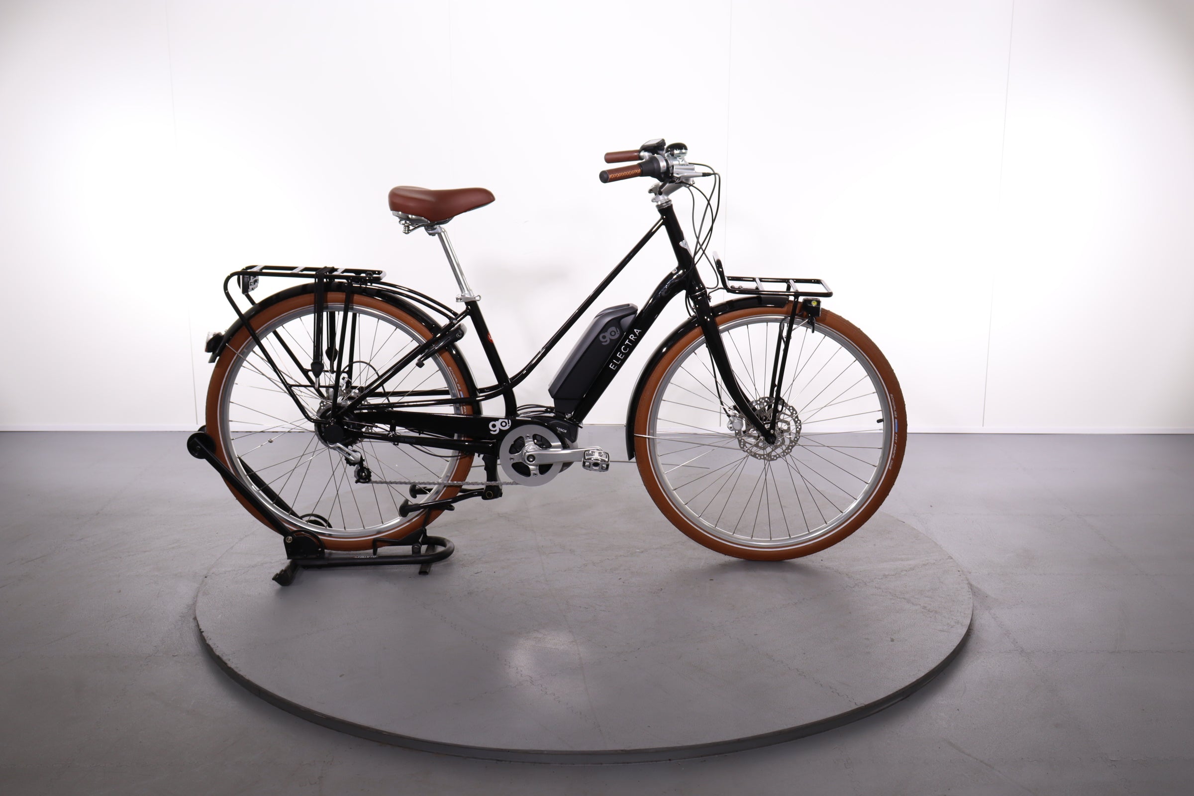 electra loft 7d eq citybike damen 28 Electra Loft Go! 7D EQ Refurbished E-Bike