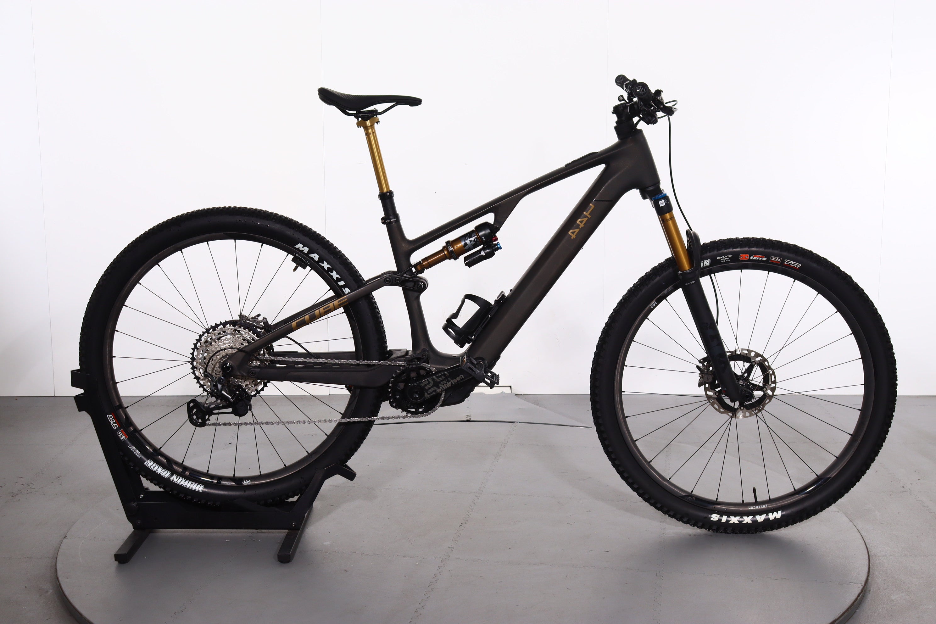 Cube AMS Hybrid ONE44 C:68X SLT 400X