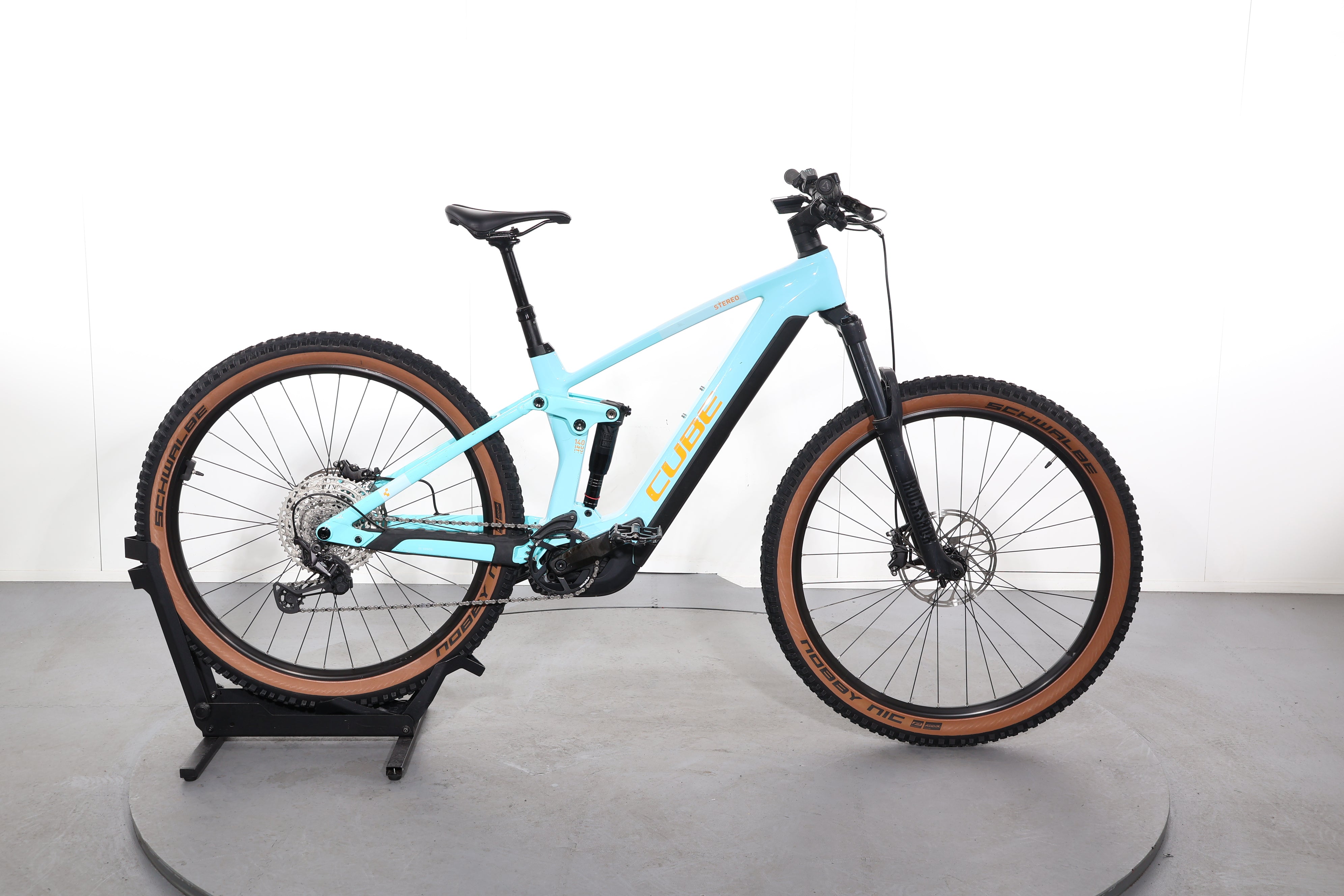 Cube Stereo Hybrid 140 Hpc Race 625