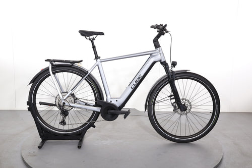 Cube Kathmandu Hybrid SL 750