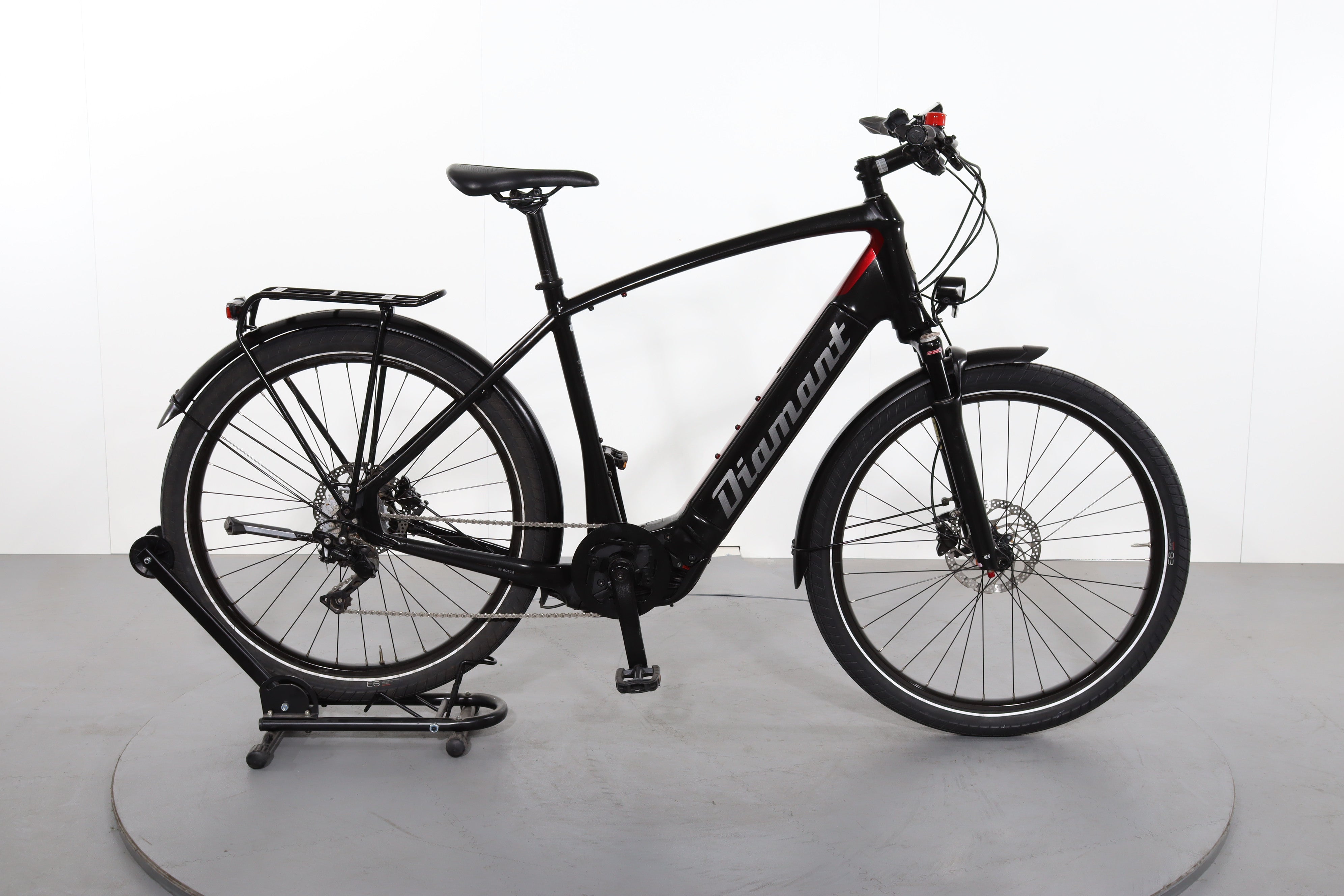 urban e bike x diamantrahmen Diamant Zouma Deluxe + E-Bike generalüberholt