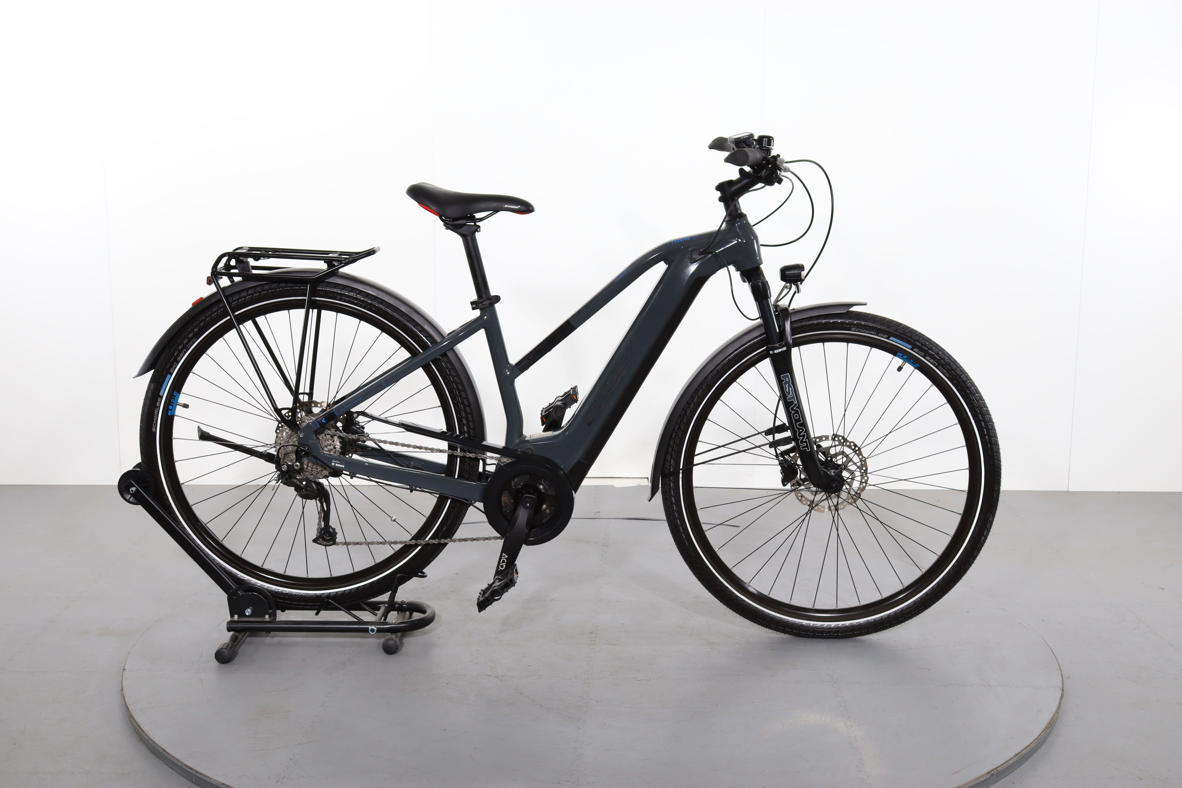 cube e bike erster service Cube Touring on1 E-Bike generalüberholt